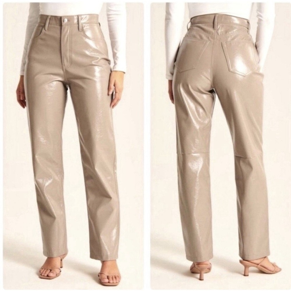 Abercrombie & Fitch Curve Love 90s Straight Ultra‎ High Rise Vegan Leather Pants